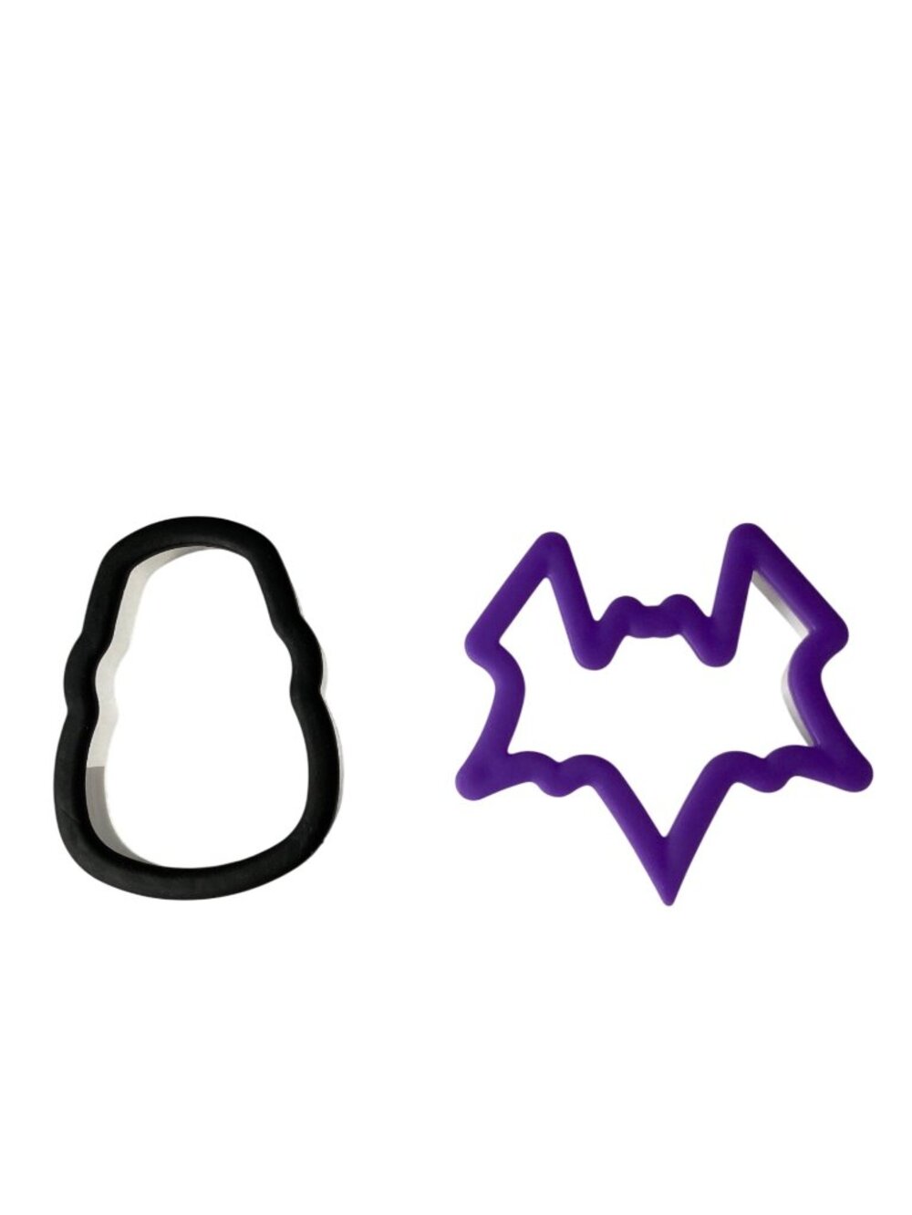 Wilton Skelton Skull Bat Cutout Grippy Cookie Cutter Bakery Plastic Baking Utens